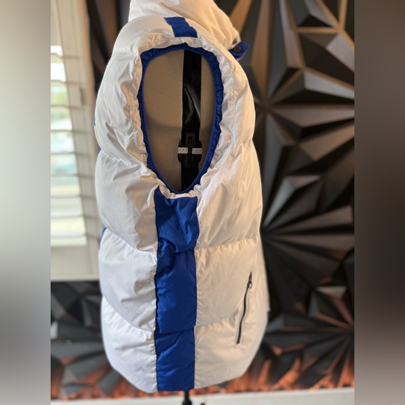 Vintage Polo Ralph Lauren White Puffer Vest with Blue Accents - Picture 2 of 4